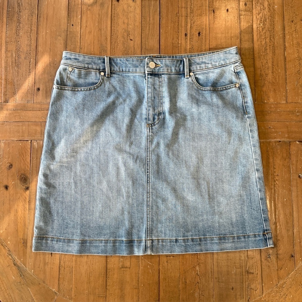Talbots Light Wash Denim Jean Mini Skirt Women’s 14 Cowgirl Western Preppy